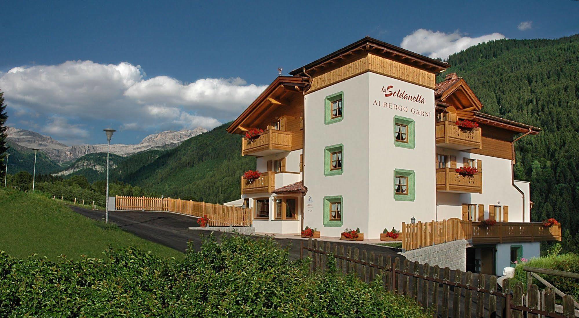 Hotel Garni La Soldanella Madonna Exterior foto
