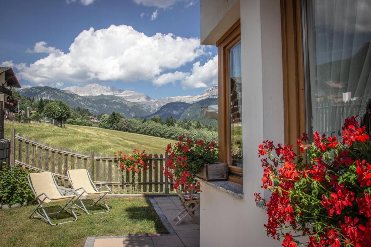 Hotel Garni La Soldanella Madonna Exterior foto
